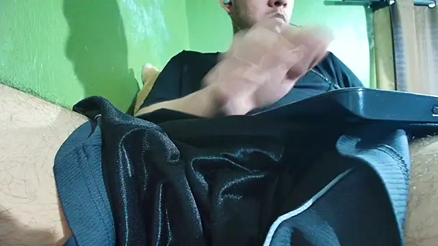 Snapshot of sweet_cock28 chatting on 17, 3, 2025 sweet cock28 online show from 17, 3, 2025