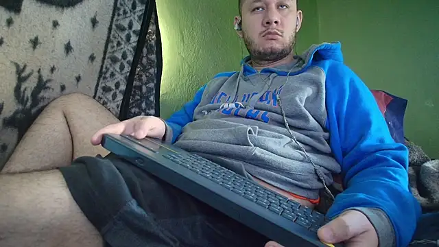 Snapshot of sweet_cock28 chatting on 14, 9, 2025 sweet cock28 online show from 14, 9, 2025