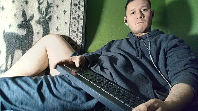 sweet cock28 online show from 25, 2, 2026