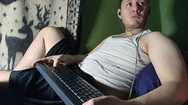Snapshot of sweet_cock28 chatting on 22, 4, 2026 sweet cock28 online show from 22, 4, 2026