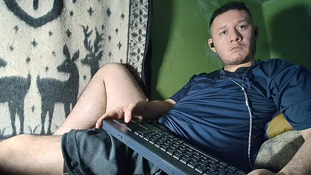 Snapshot of sweet_cock28 chatting on 3, 5, 2026 sweet cock28 online show from 3, 5, 2026