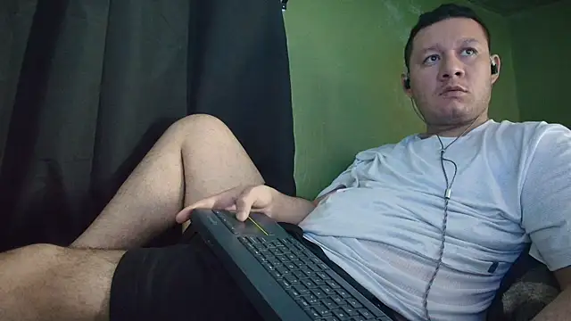 Snapshot of sweet_cock28 chatting on 21, 7, 2026 sweet cock28 online show from 21, 7, 2026