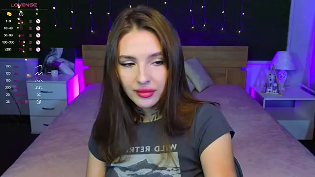 mia chill online show from 2, 12, 2024
