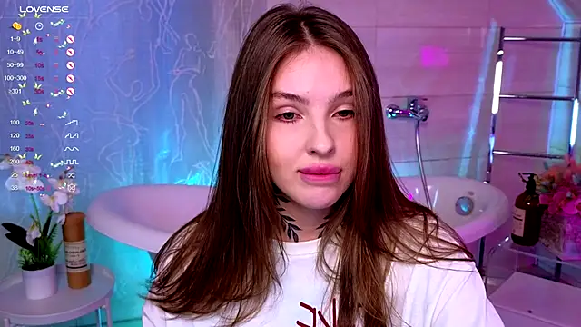 mia chill online show from 25, 2, 2025