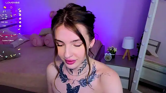 mia chill online show from 7, 3, 2025