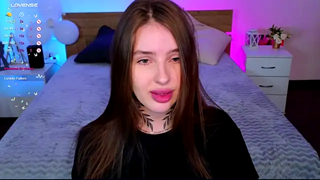 mia chill online show from 9, 3, 2025