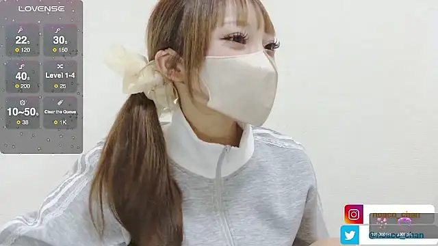 Snapshot of nemui_oyasumi chatting on 10, 9, 2025 nemui oyasumi online show from 10, 9, 2025