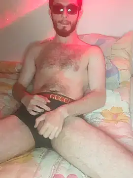 Snapshot of ShinyStarBoy chatting on 13, 9, 2025 ShinyStarBoy online show from 13, 9, 2025