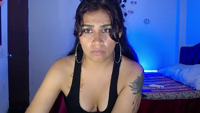 pinky violeta online show from 23, 2, 2025