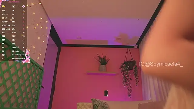 Snapshot of Micaela__4 chatting on 21, 3, 2026 Micaela 4 online show from 21, 3, 2026