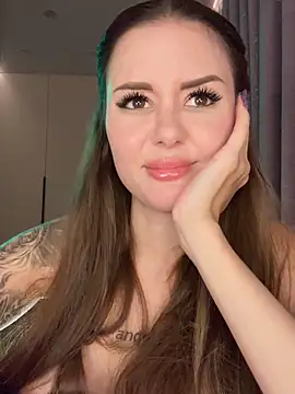 Alina Vibe Me online show from 10, 4, 2026