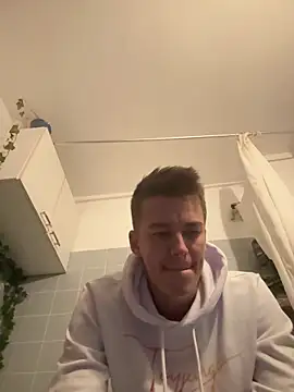 Snapshot of Toyjungee chatting on 1, 10, 2025 Toyjungee online show from 1, 10, 2025