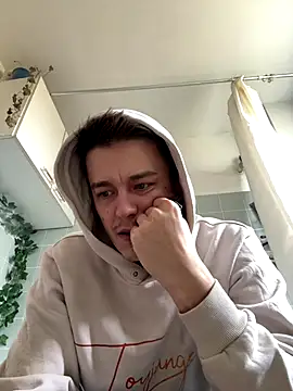 Snapshot of Toyjungee chatting on 18, 10, 2025 Toyjungee online show from 18, 10, 2025