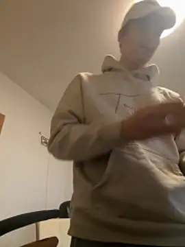 Snapshot of Toyjungee chatting on 23, 11, 2025 Toyjungee online show from 23, 11, 2025