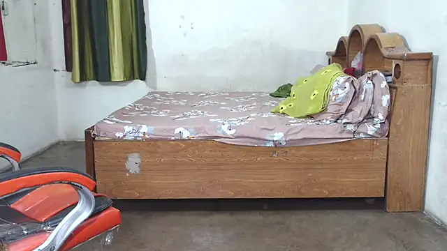 Cute Mahi22 online show from 9, 11, 2025