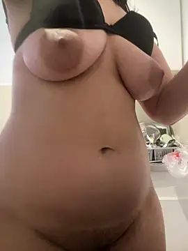 Snapshot of Sarahkhaalifa chatting on 20, 2, 2026 Sarahkhaalifa online show from 20, 2, 2026