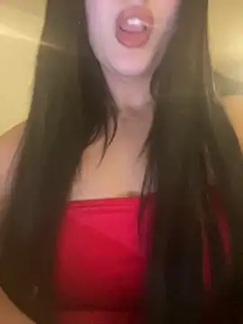 Snapshot of Sarahkhaalifa chatting on 10, 6, 2026 Sarahkhaalifa online show from 10, 6, 2026