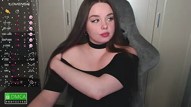 aliice cutie online show from 2, 2, 2025