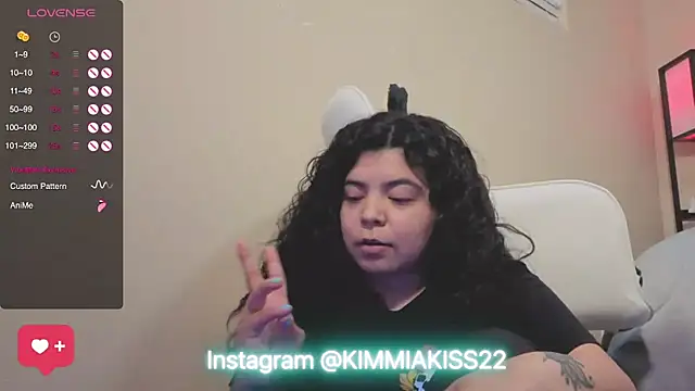 kimmiakiss22 online show from 9, 1, 2025
