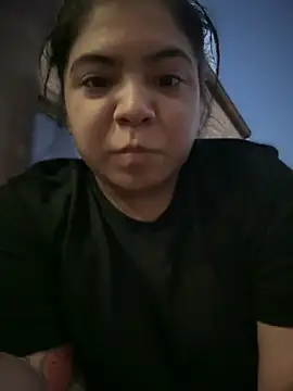 kimmiakiss22 online show from 7, 2, 2025
