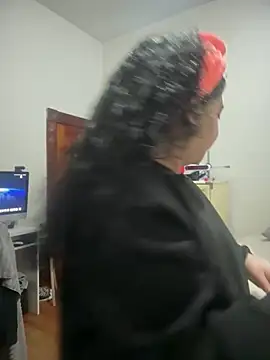 kimmiakiss22 online show from 6, 2, 2026