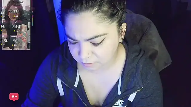 kimmiakiss22 online show from 1, 5, 2026
