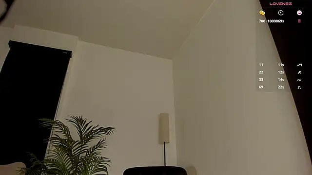 Snapshot of KendallRiseX chatting on 9, 2, 2025 KendallRiseX online show from 9, 2, 2025