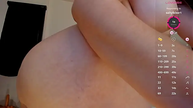 Snapshot of KendallRiseX chatting on 9, 3, 2025 KendallRiseX online show from 9, 3, 2025