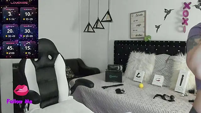 natasha logan  online show from 27, 12, 2024