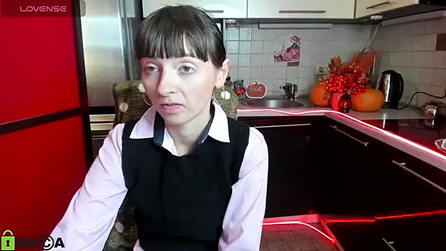 Snapshot of TayanaJons chatting on 23, 10, 2025 TayanaJons online show from 23, 10, 2025