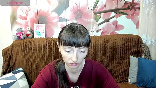 TayanaJons online show from 17, 6, 2026