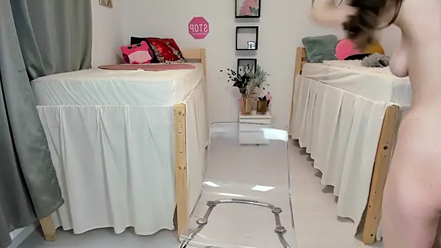 18perfecttits online show from 30, 12, 2024