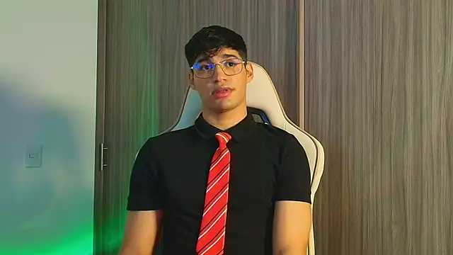 Jimmy Leeh  online show from 14, 11, 2025