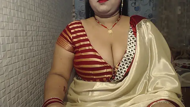 Snapshot of Oh_Maya chatting on 20, 2, 2025 Oh Maya online show from 20, 2, 2025