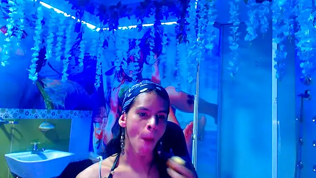 alessa brown74 online show from 8, 1, 2025