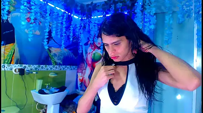 alessa brown74 online show from 11, 1, 2025