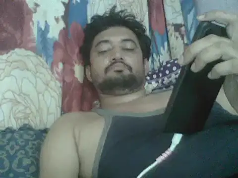 Snapshot of Rocobodymassager chatting on 9, 5, 2026 Rocobodymassager online show from 9, 5, 2026