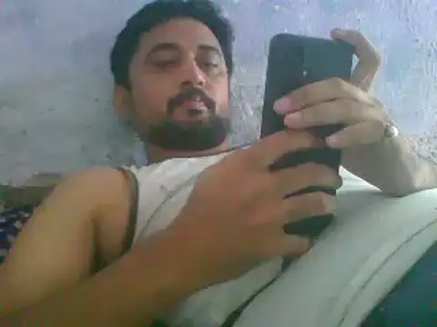 Snapshot of Rocobodymassager chatting on 23, 5, 2026 Rocobodymassager online show from 23, 5, 2026