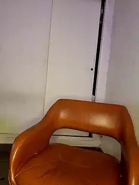 Snapshot of leilagonzalez chatting on 8, 2, 2025 leilagonzalez online show from 8, 2, 2025