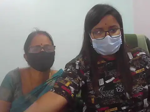 Snapshot of gyanvi1 chatting on 13, 1, 2025 gyanvi1 online show from 13, 1, 2025