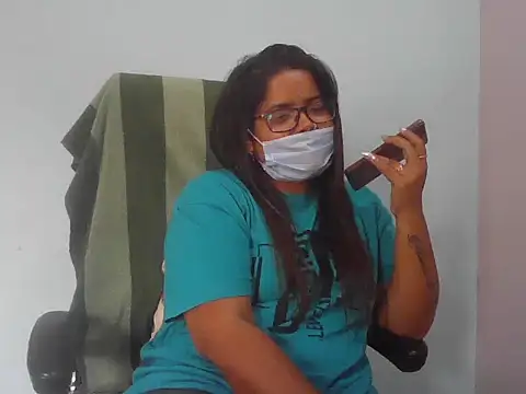 Snapshot of gyanvi1 chatting on 14, 1, 2025 gyanvi1 online show from 14, 1, 2025