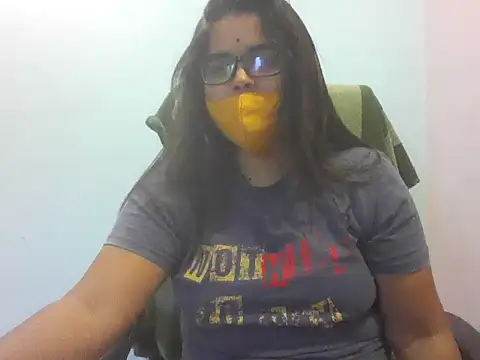 Snapshot of gyanvi1 chatting on 17, 2, 2025 gyanvi1 online show from 17, 2, 2025