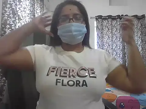 Snapshot of gyanvi1 chatting on 12, 11, 2025 gyanvi1 online show from 12, 11, 2025