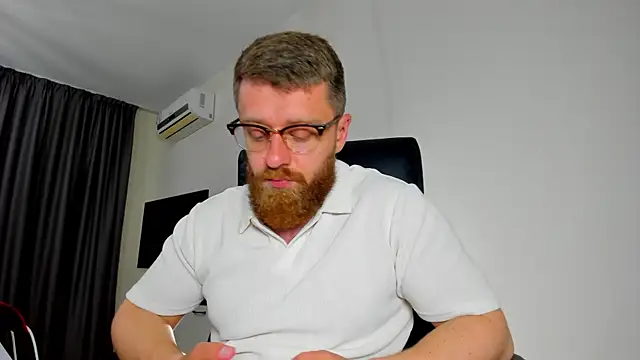 Findom guy online show from 11, 5, 2026