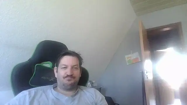 Golffahrer1982 online show from 27, 2, 2026