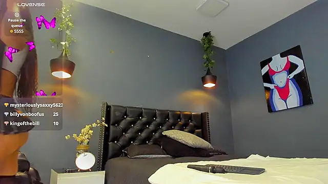 Sophiietaylor online show from 8, 3, 2025