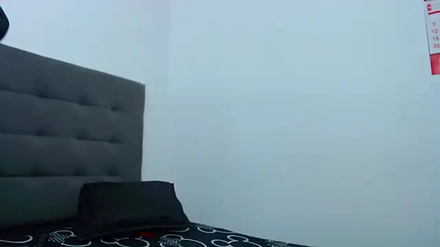 hanna rabbit  online show from 12, 10, 2025