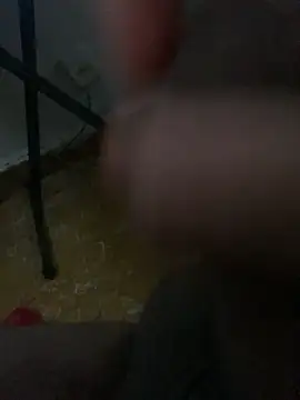 Snapshot of Luisrovers18 chatting on 8, 12, 2024 Luisrovers18 online show from 8, 12, 2024