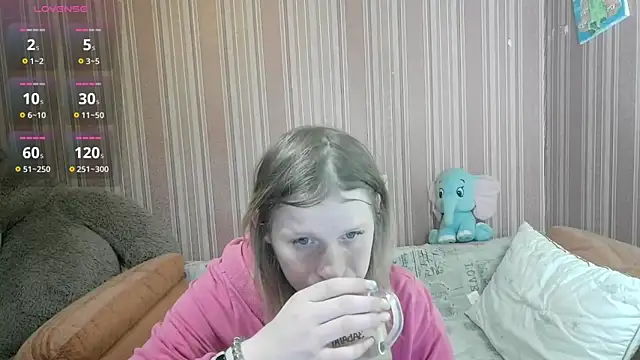 Kathlyn  Heath online show from 9, 5, 2026