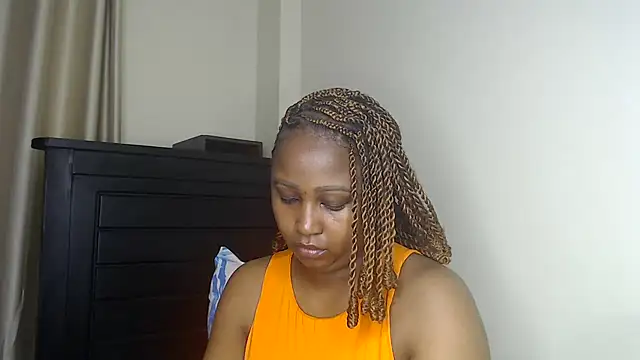 Snapshot of NIKKIE_LOVE chatting on 7, 5, 2026 NIKKIE LOVE online show from 7, 5, 2026